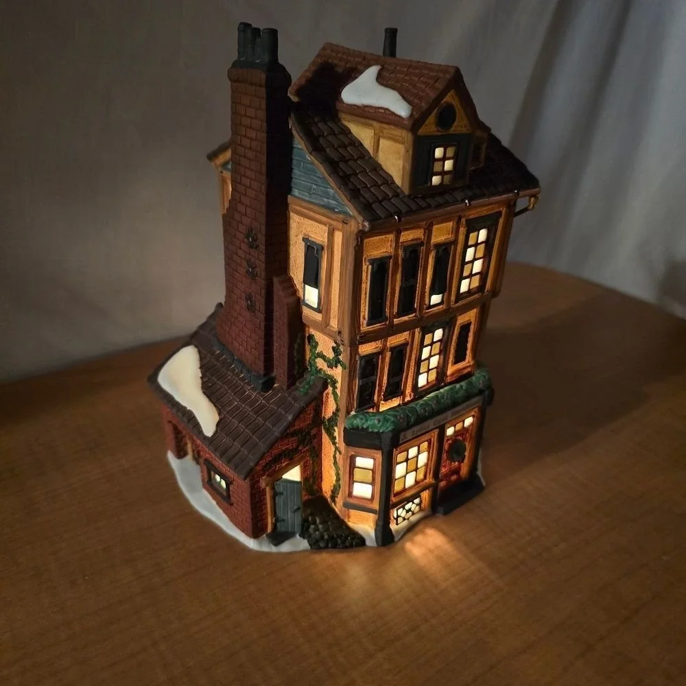 Department 56 J. LYTES‎ COAL MERCHANT Heritage Dickens' Village Series Retired!